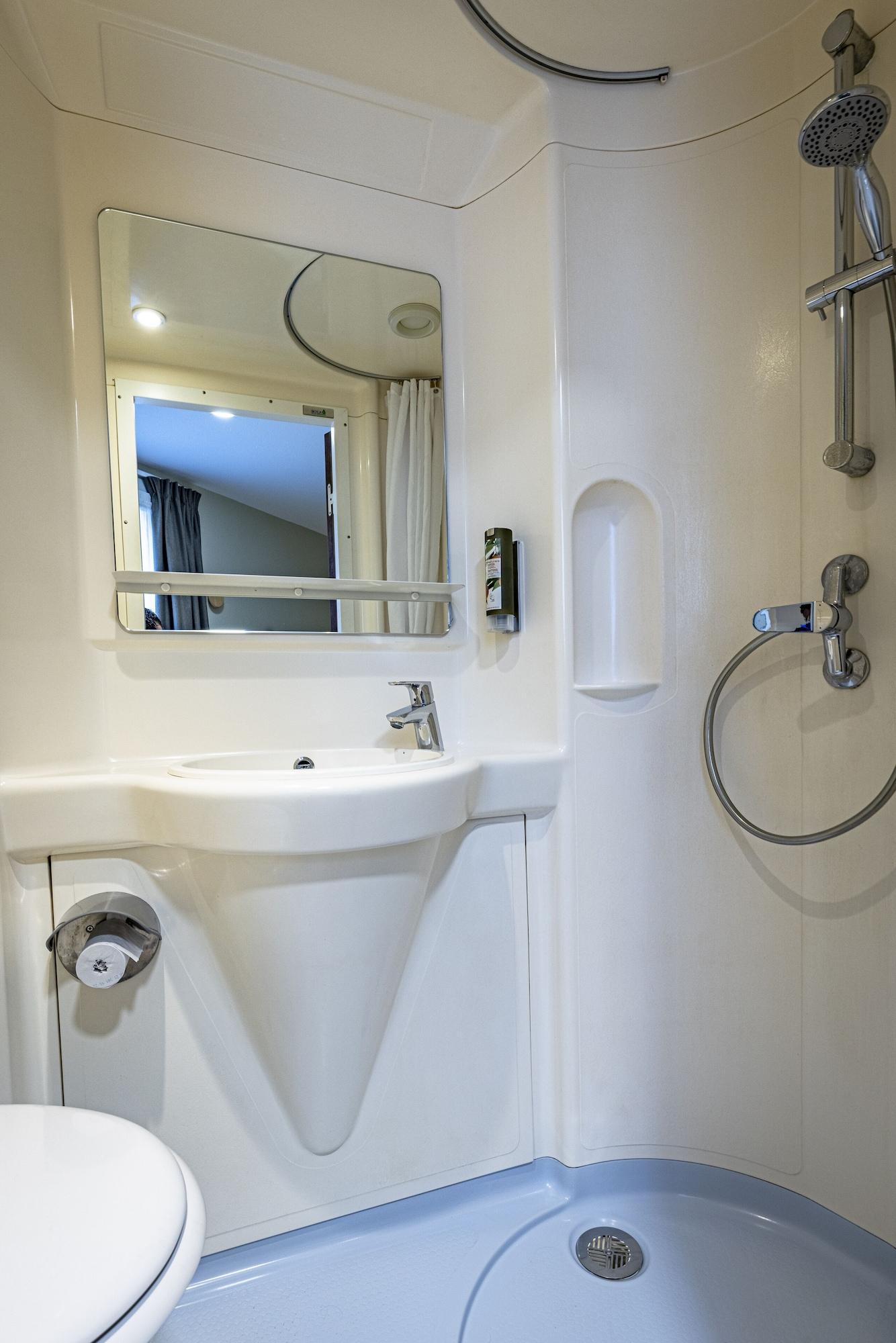 ביון Vini Hotel מראה חיצוני תמונה