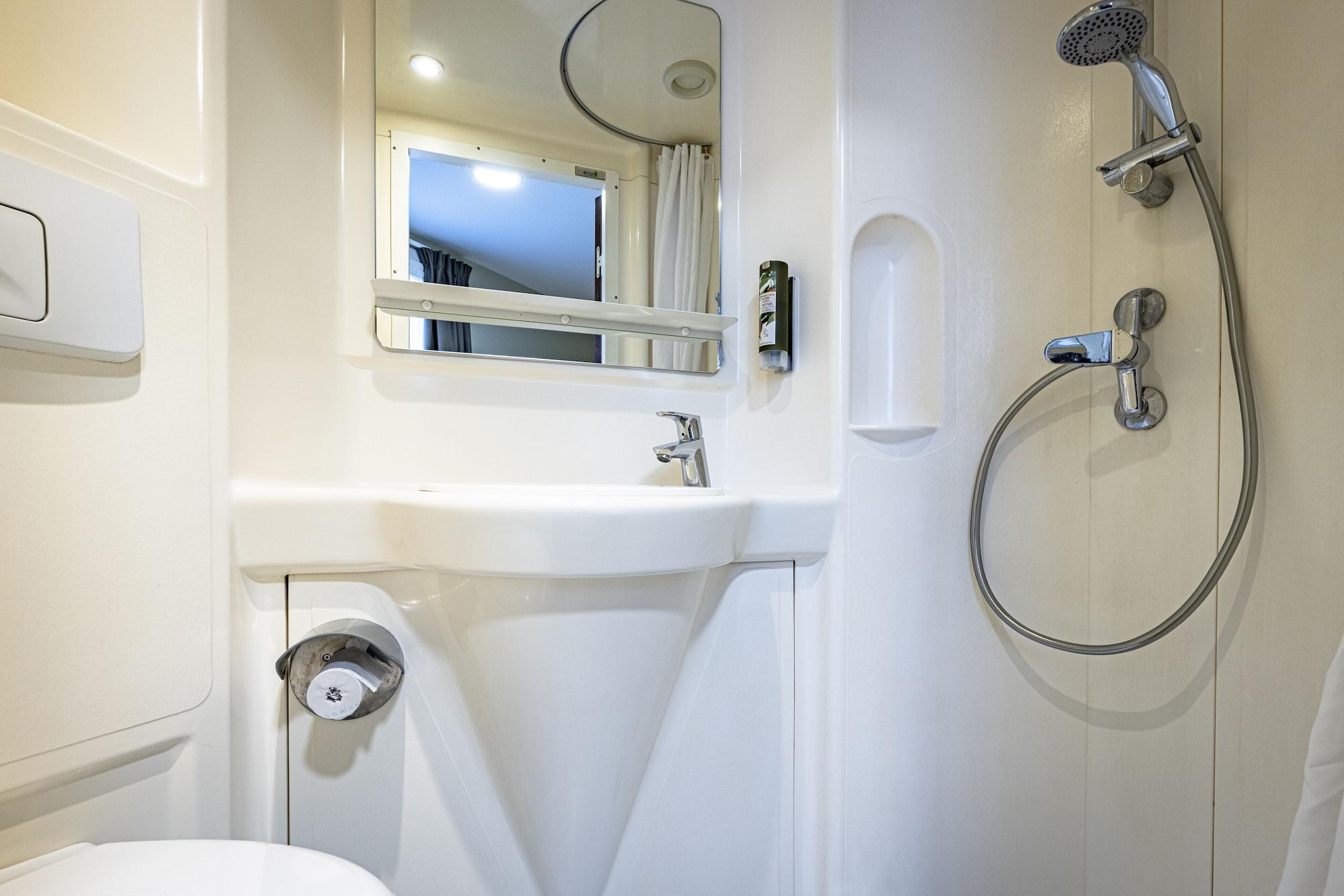 ביון Vini Hotel מראה חיצוני תמונה